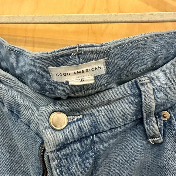 Good American Good Skate Wide Leg Jeans - Picture 3 of 6